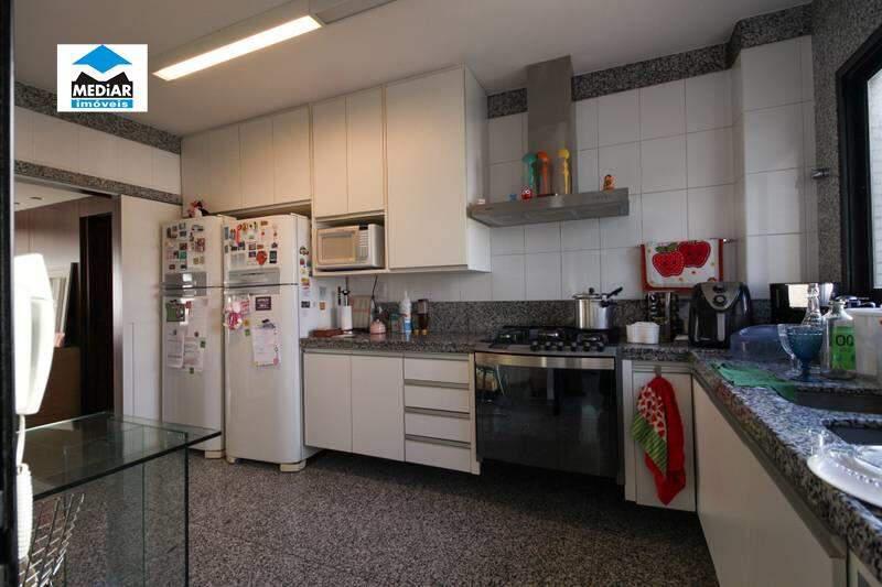 Apartamento, Belvedere, 4 Quartos, 4 Vagas, 2 Suítes