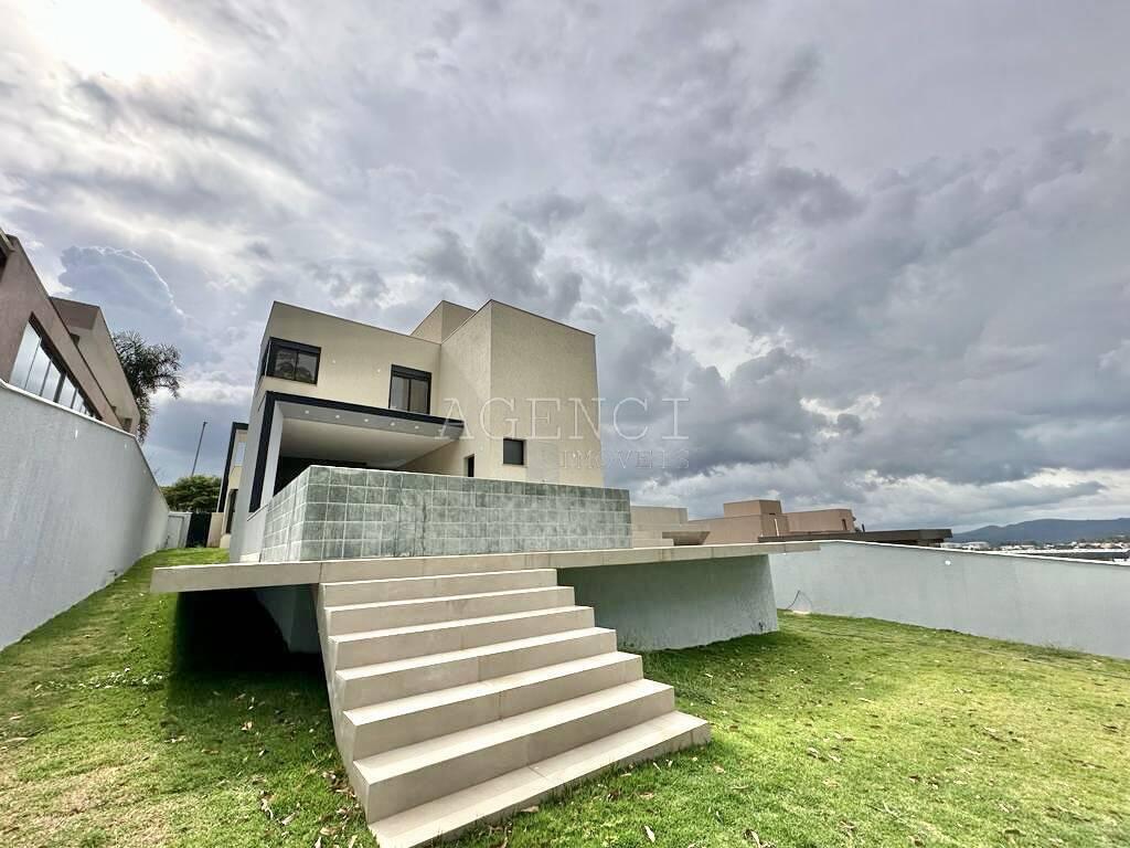 Casa, Alphaville - Lagoa dos Ingleses, 4 Quartos, 0 Vaga, 4 Suítes