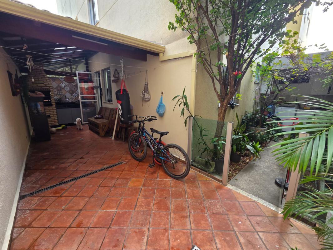 Apartamento, Coqueiros, 3 Quartos, 1 Vaga, 1 Suíte
