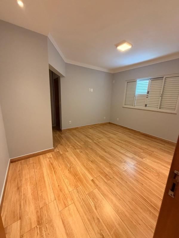 Casa, Vila Paiva, 3 Quartos, 4 Vagas, 2 Suítes