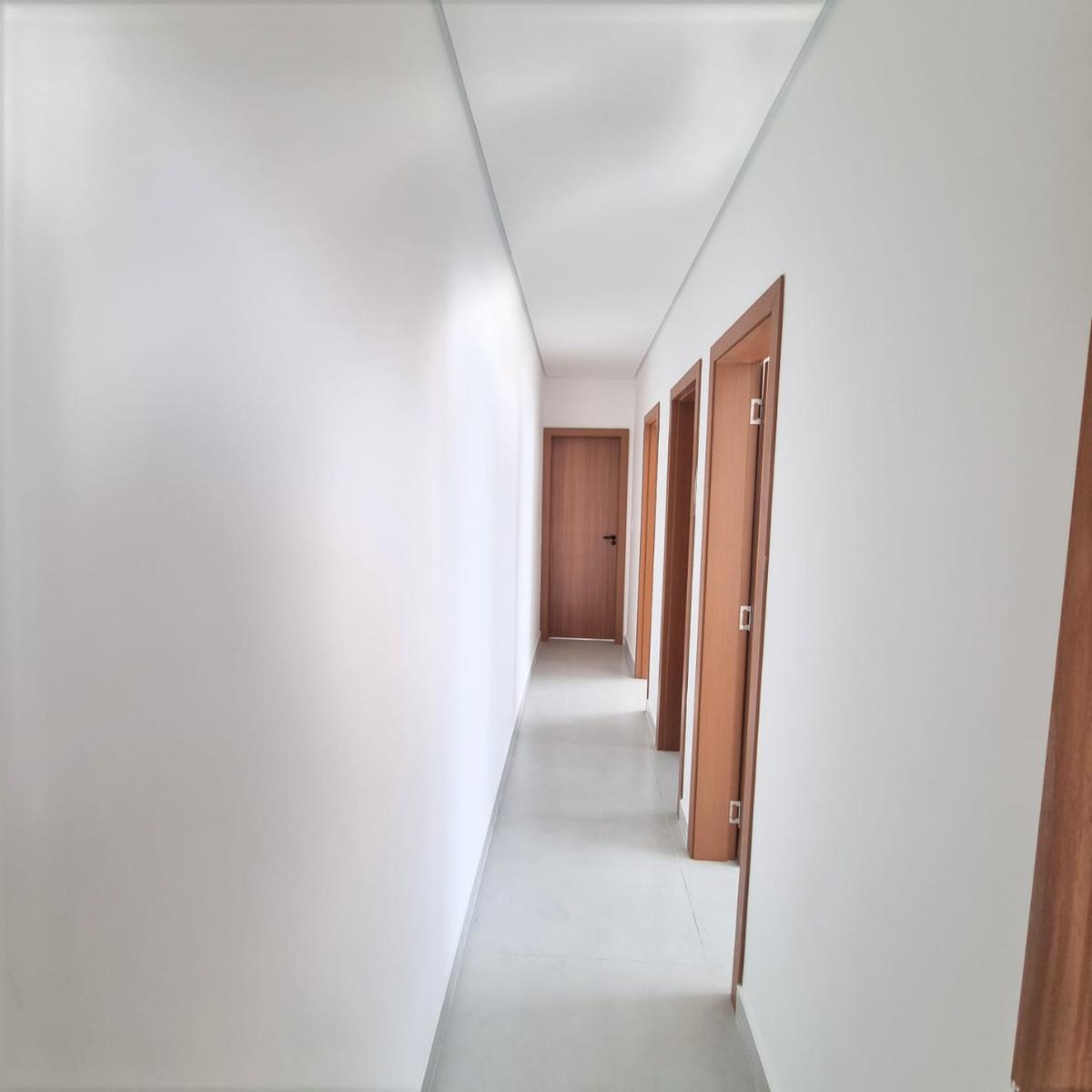 Casa, Planalto, 3 Quartos, 3 Vagas, 1 Suíte