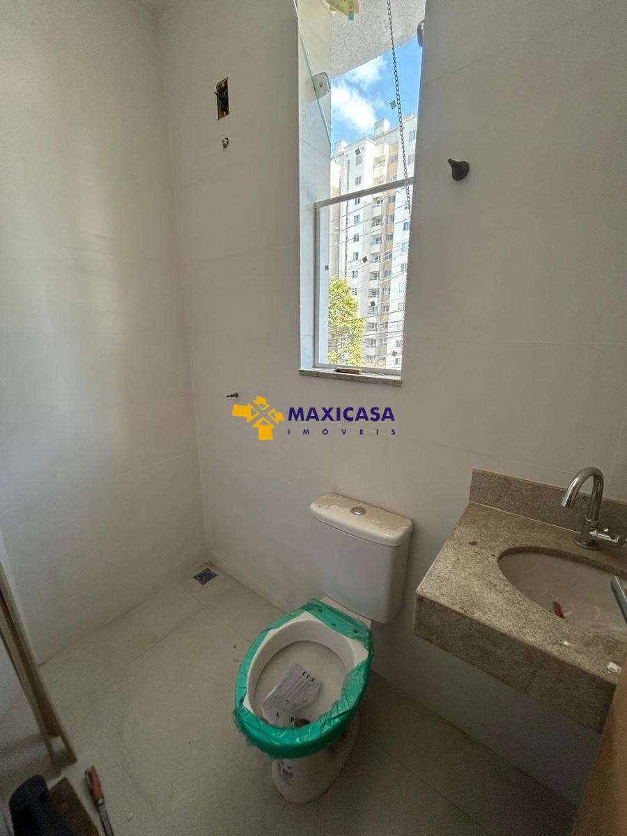 Casa, Planalto, 2 Quartos, 1 Vaga, 1 Suíte