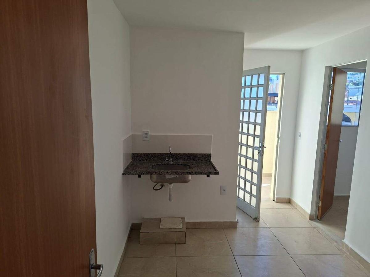 Apartamento, Caiçaras, 1 Quarto, 0 Vaga