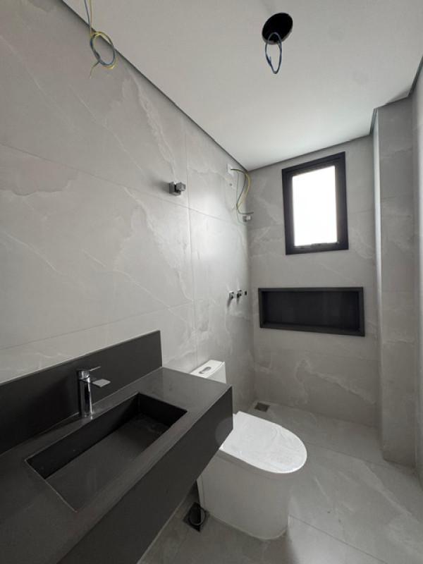 Apartamento, Castelo, 4 Quartos, 3 Vagas, 2 Suítes