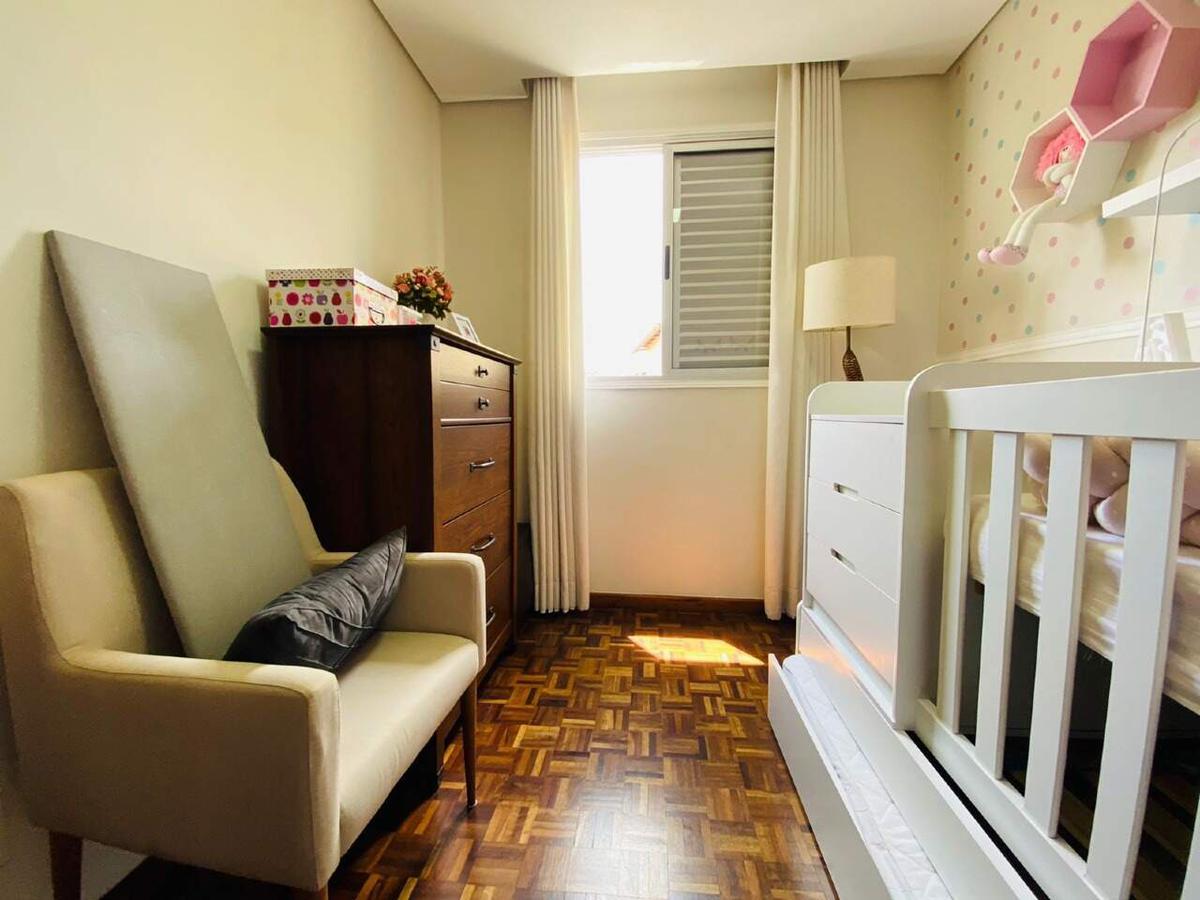 Apartamento, Estoril, 2 Quartos, 1 Vaga