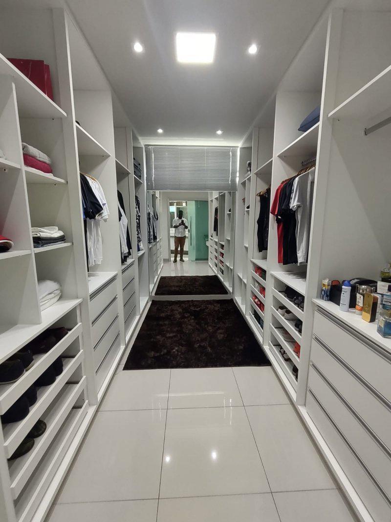 Casa, Duque de Caxias, 3 Quartos, 5 Vagas, 2 Suítes