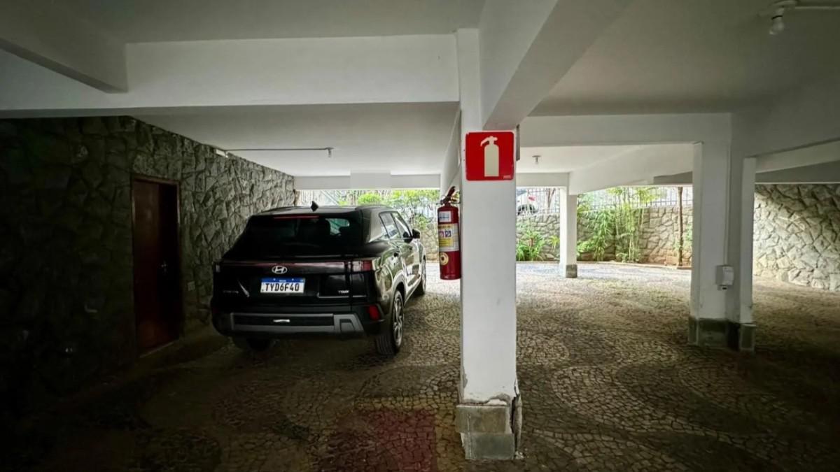 Cobertura, Luxemburgo, 4 Quartos, 2 Vagas, 1 Suíte