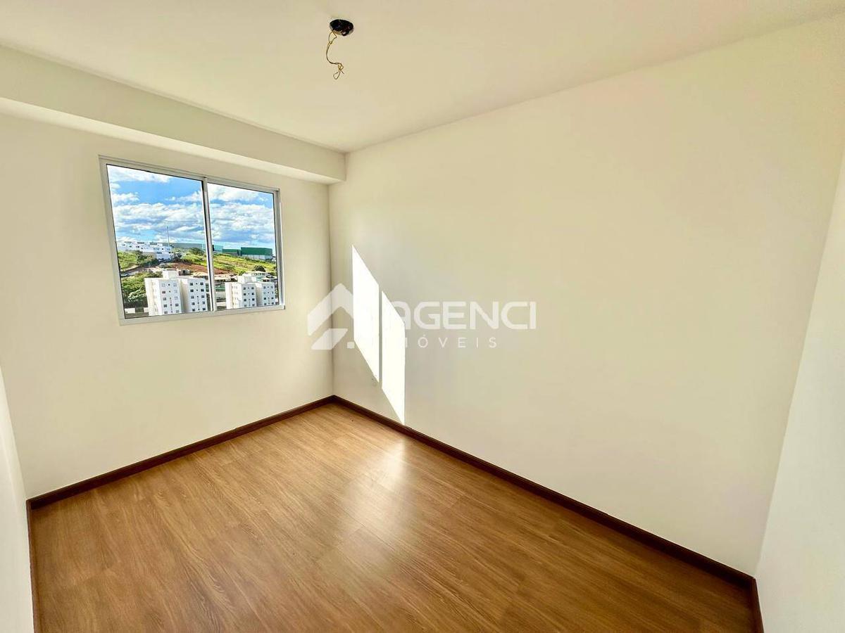 Apartamento, Cabral, 2 Quartos, 0 Vaga, 1 Suíte
