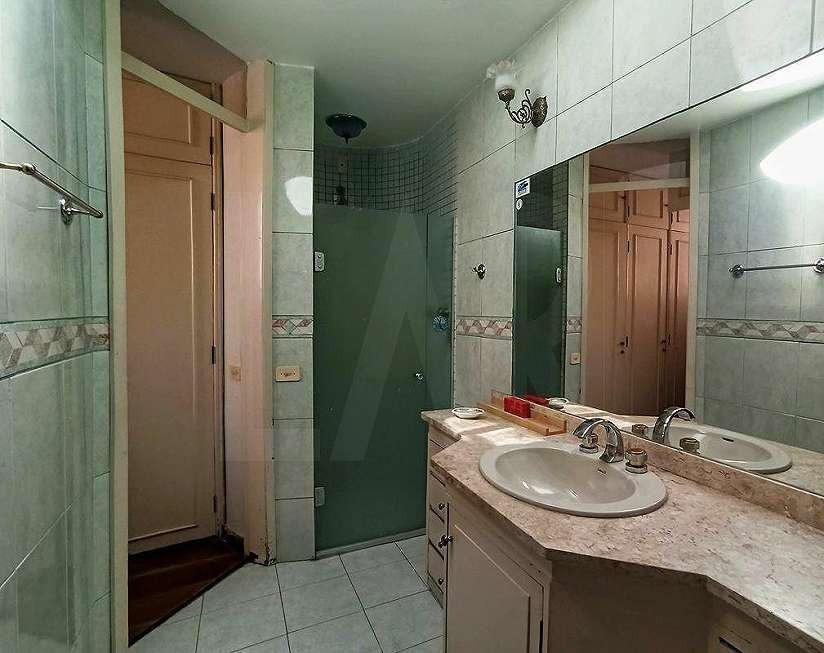 Casa, Santa Lúcia, 4 Quartos, 6 Vagas, 2 Suítes