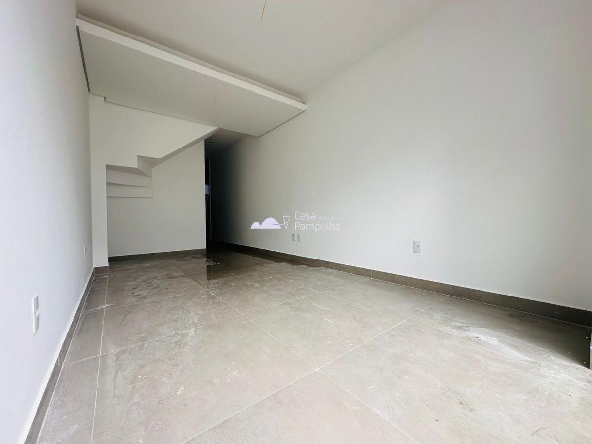 Casa, Santa Mônica, 2 Quartos, 1 Vaga, 2 Suítes