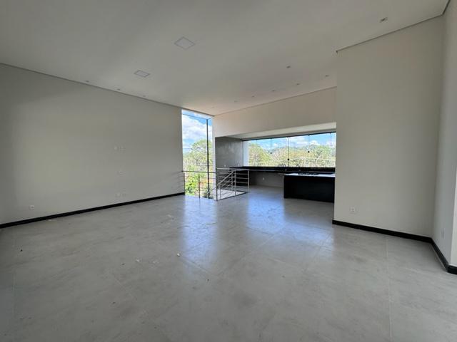 Fazenda, Condomínio Solar das Palmeiras, 4 Quartos, 4 Vagas, 1 Suíte