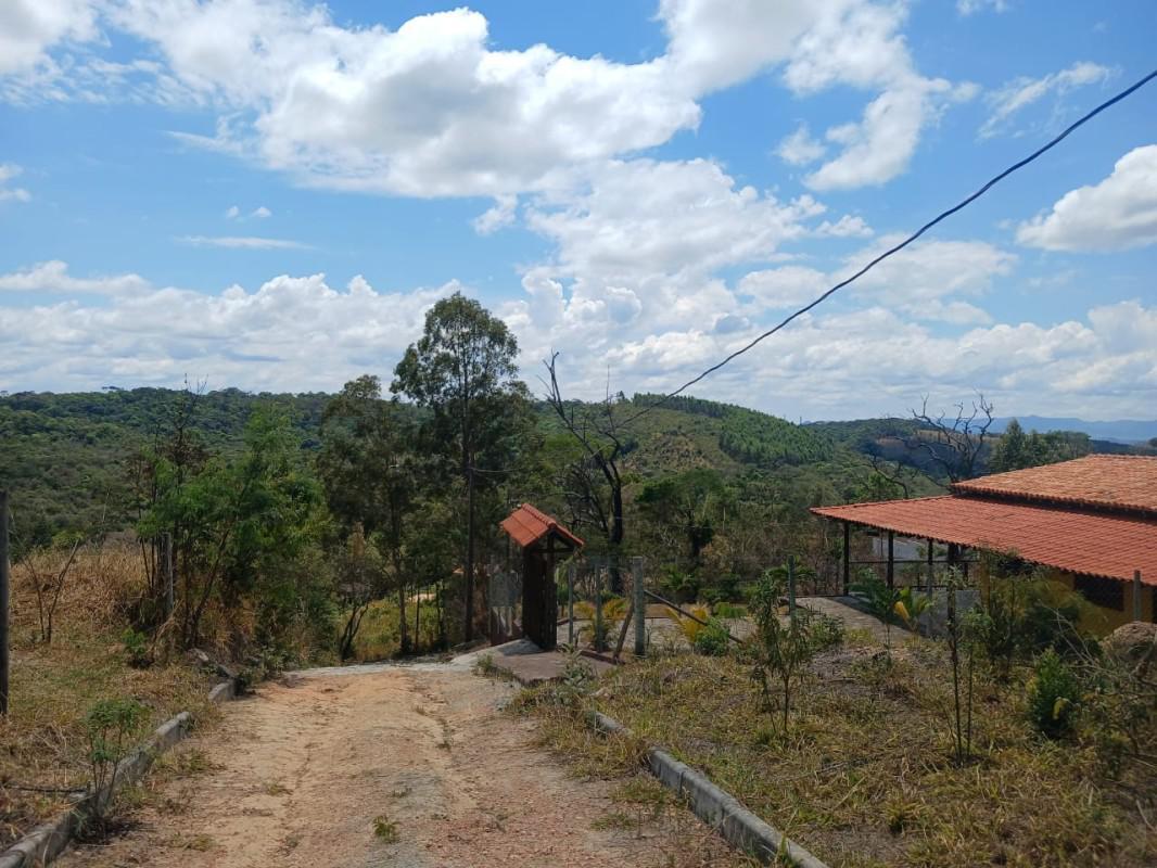 Lote, Roças Novas, 0 Quarto, 0 Vaga