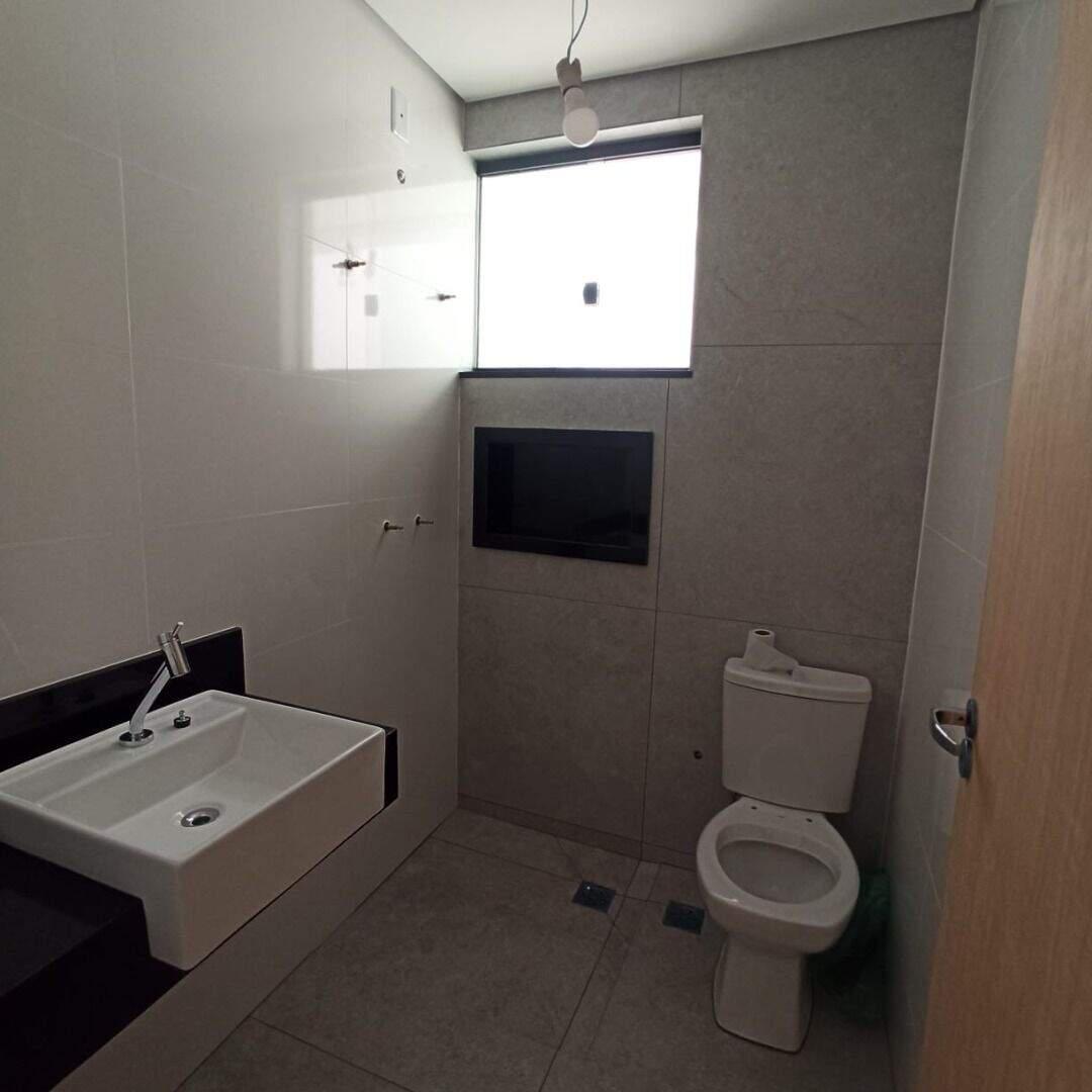 Casa, Liberdade, 3 Quartos, 2 Vagas, 2 Suítes