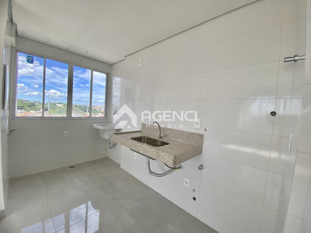 Apartamento, Padre Eustáquio, 2 Quartos, 0 Vaga, 1 Suíte