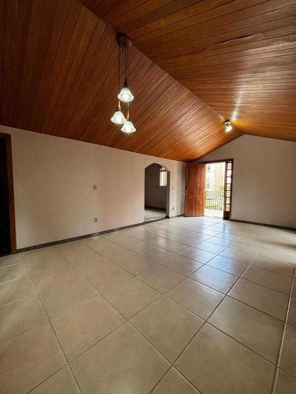 Casa, Sagrada Família, 3 Quartos, 1 Vaga, 1 Suíte