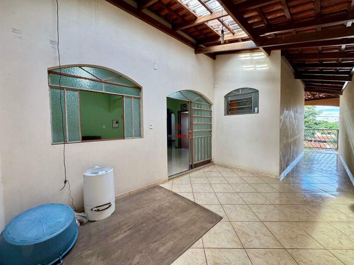Casa, Diamante, 5 Quartos, 6 Vagas, 1 Suíte