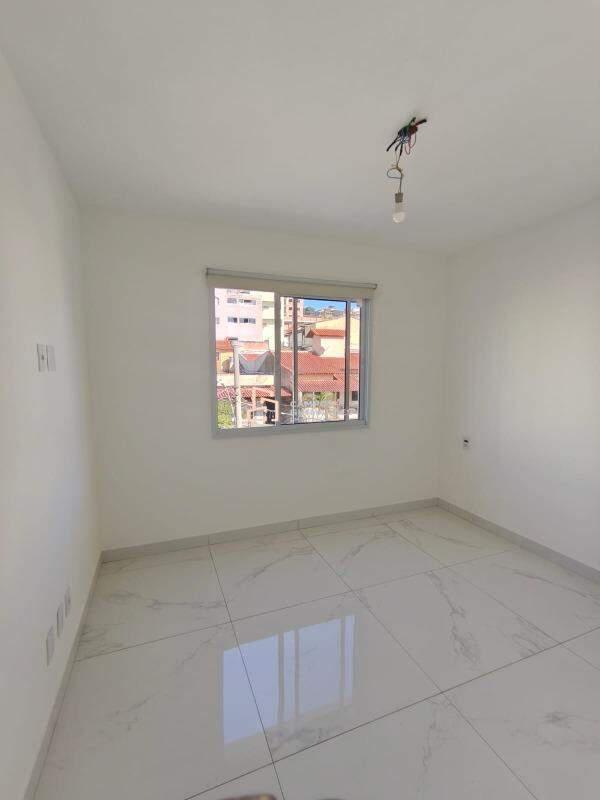 Apartamento, Barreiro, 3 Quartos, 2 Vagas, 1 Suíte