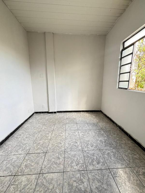 Casa, Sagrada Família, 1 Quarto, 0 Vaga