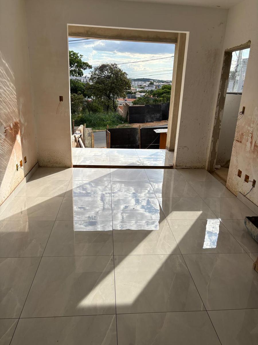 Casa, Parque Xangri-lá, 3 Quartos, 1 Vaga, 1 Suíte