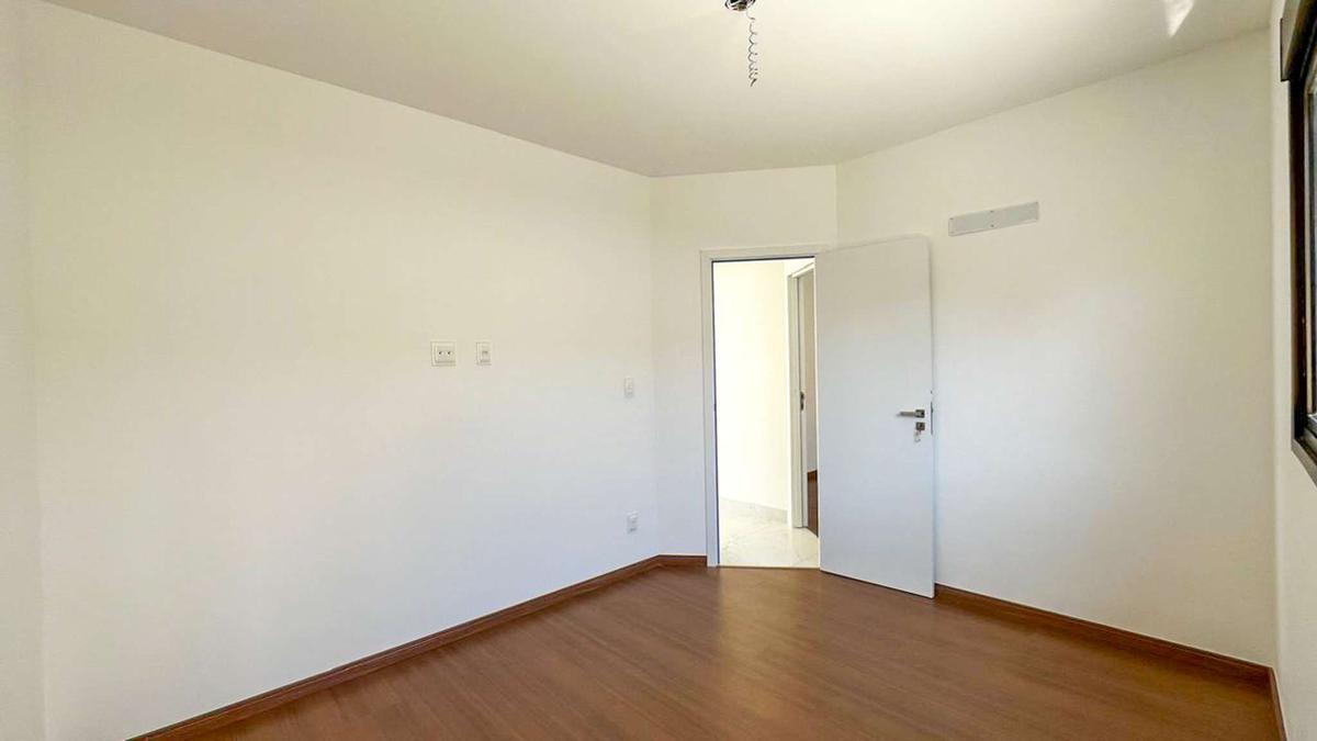 Apartamento, Prado, 3 Quartos, 2 Vagas, 1 Suíte