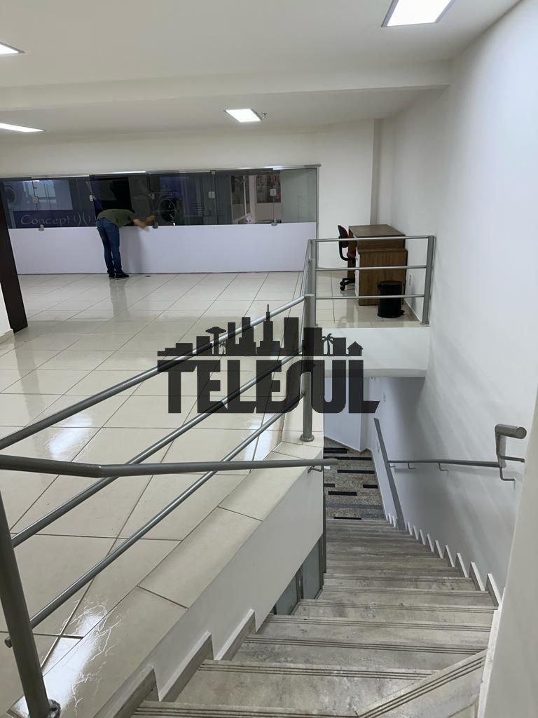 Galpão, Centro, 0 Quarto, 0 Vaga