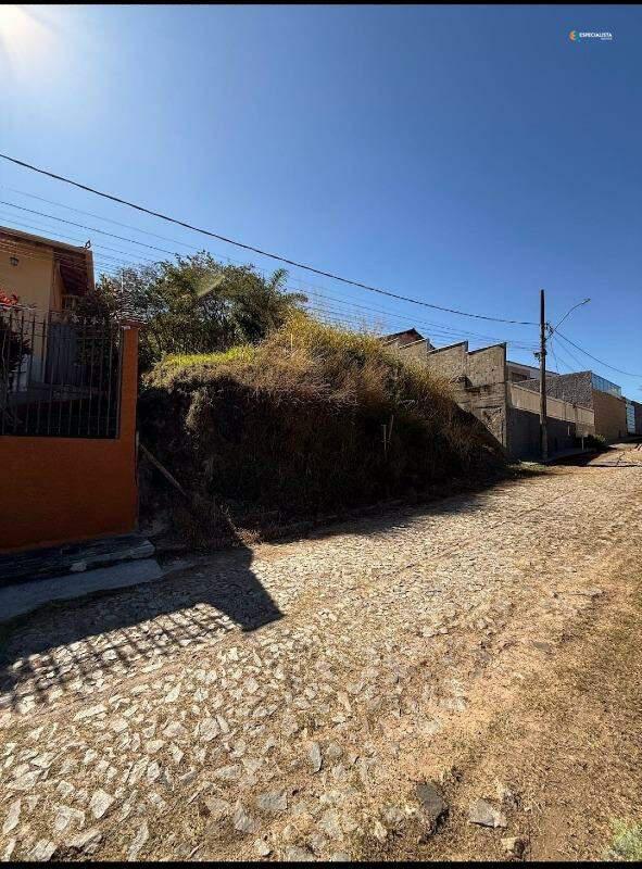 Lote, Centro, 0 Quarto, 0 Vaga