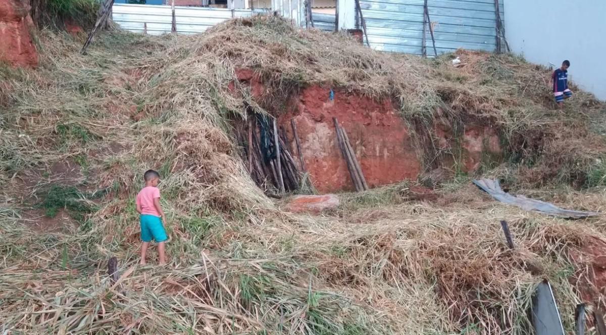 Lote, Conjunto Minascaixa, 0 Quarto, 0 Vaga