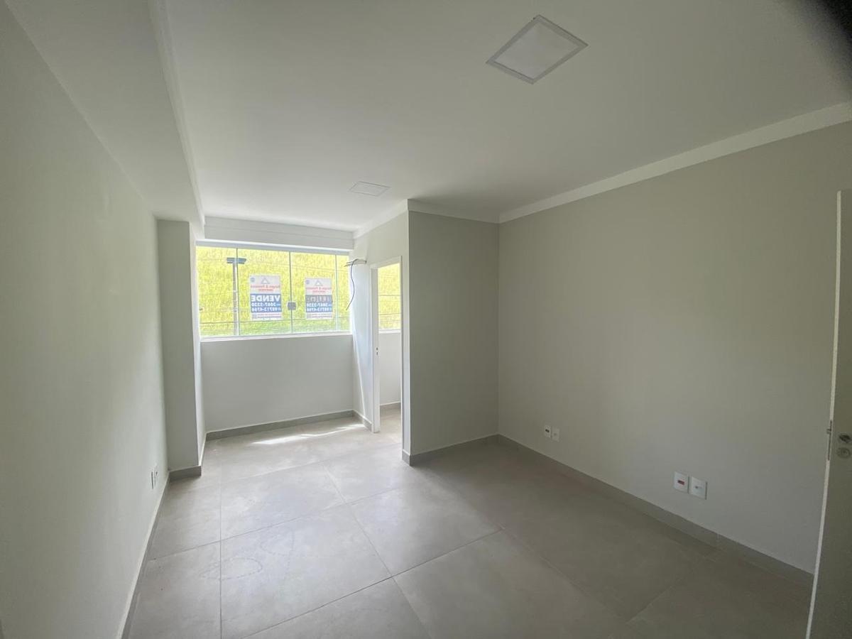 Sala, Vila Verde, 0 Quarto, 0 Vaga