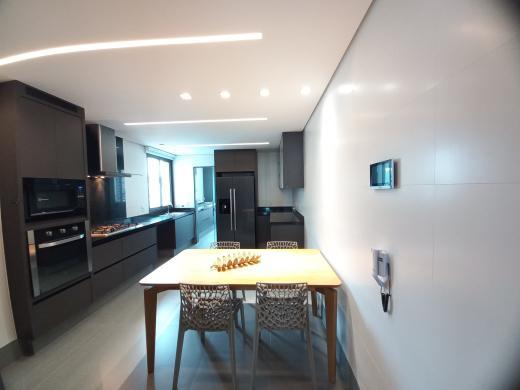 Apartamento, Serra, 4 Quartos, 3 Vagas, 2 Suítes