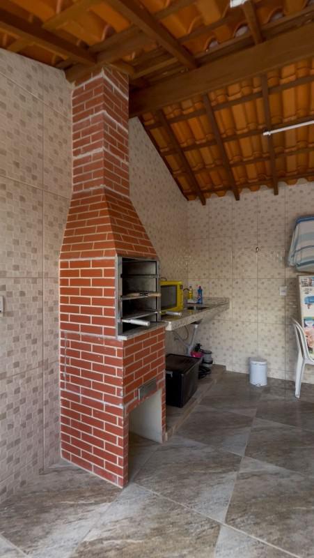 Casa, Castelo, 4 Quartos, 3 Vagas, 1 Suíte