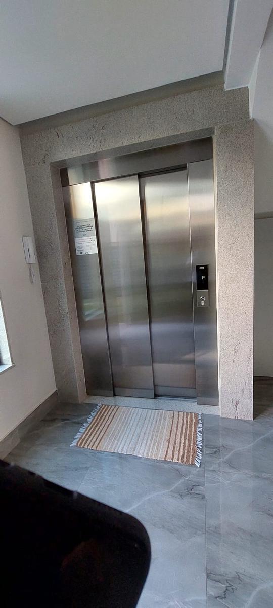 Apartamento, Serrano, 3 Quartos, 2 Vagas, 1 Suíte