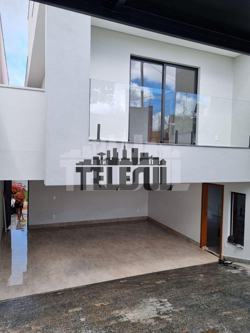 Casa, Parque Mariela, 3 Quartos, 0 Vaga, 1 Suíte