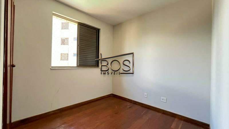 Apartamento, Cruzeiro, 4 Quartos, 2 Vagas, 1 Suíte