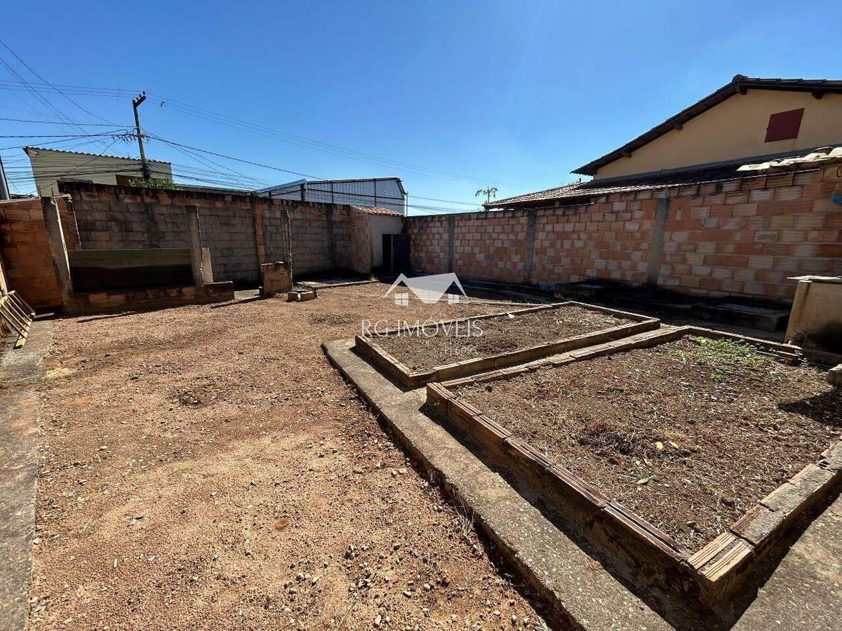 Casa, Senhora de Fátima, 2 Quartos, 3 Vagas