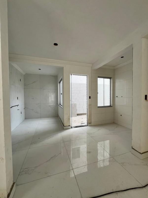 Apartamento, Santa Cruz Industrial, 3 Quartos, 2 Vagas, 1 Suíte