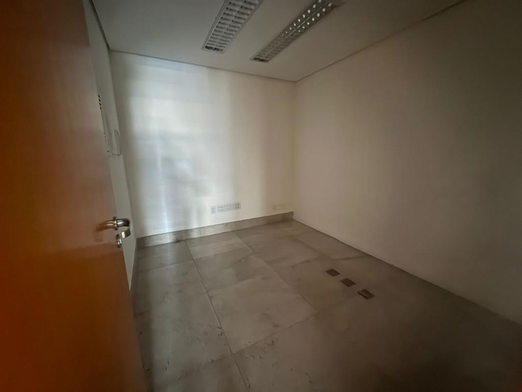 Sala, Santo Agostinho, 0 Quarto, 5 Vagas