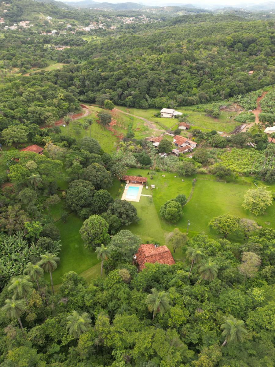 Fazenda, Ravena, 3 Quartos, 20 Vagas, 1 Suíte