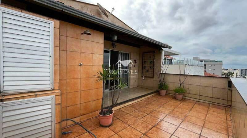Cobertura, Jardim América, 2 Quartos, 1 Vaga