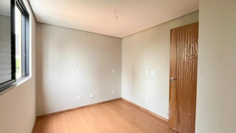 Apartamento, Funcionários, 2 Quartos, 1 Vaga