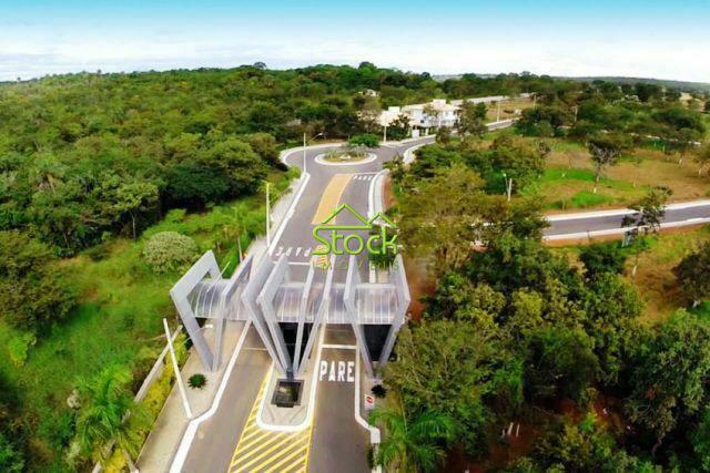 Lote, Condominio Vitoria Golf, 0 Quarto, 0 Vaga