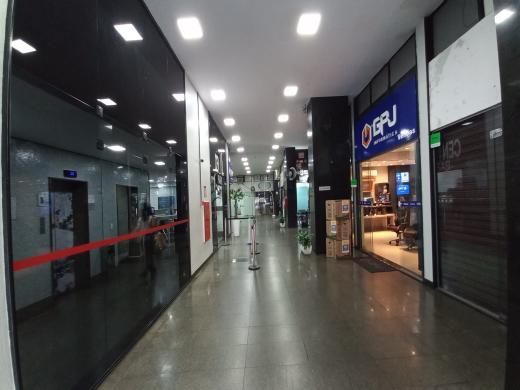 Sala, Centro, 0 Quarto, 1 Vaga