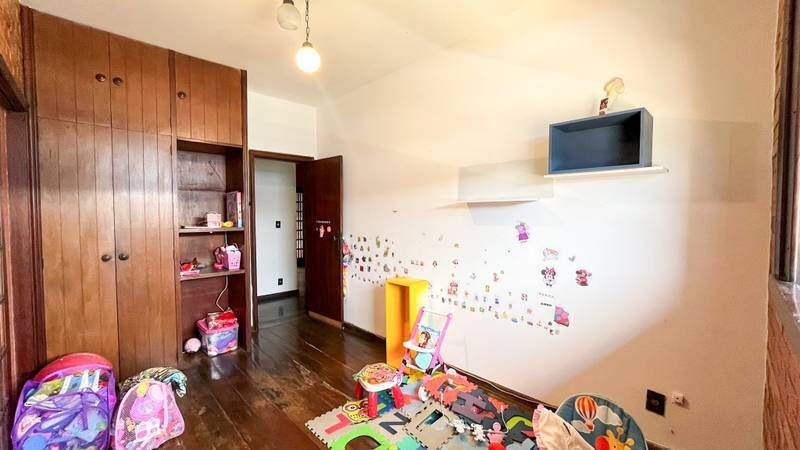 Casa, São Luiz (pampulha), 6 Quartos, 10 Vagas, 3 Suítes