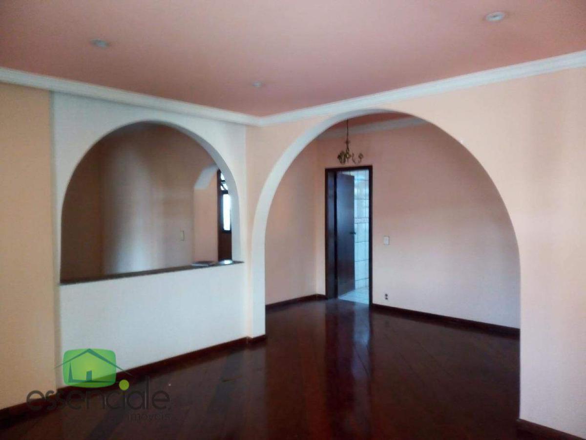 Casa, Água Branca, 4 Quartos, 3 Vagas, 1 Suíte