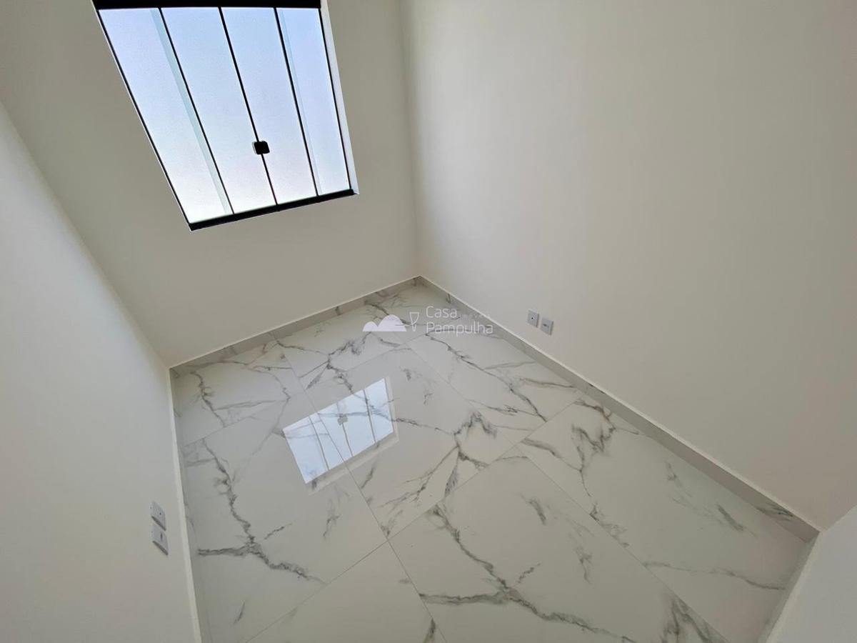 Casa, Novo Centro, 3 Quartos, 2 Vagas, 1 Suíte