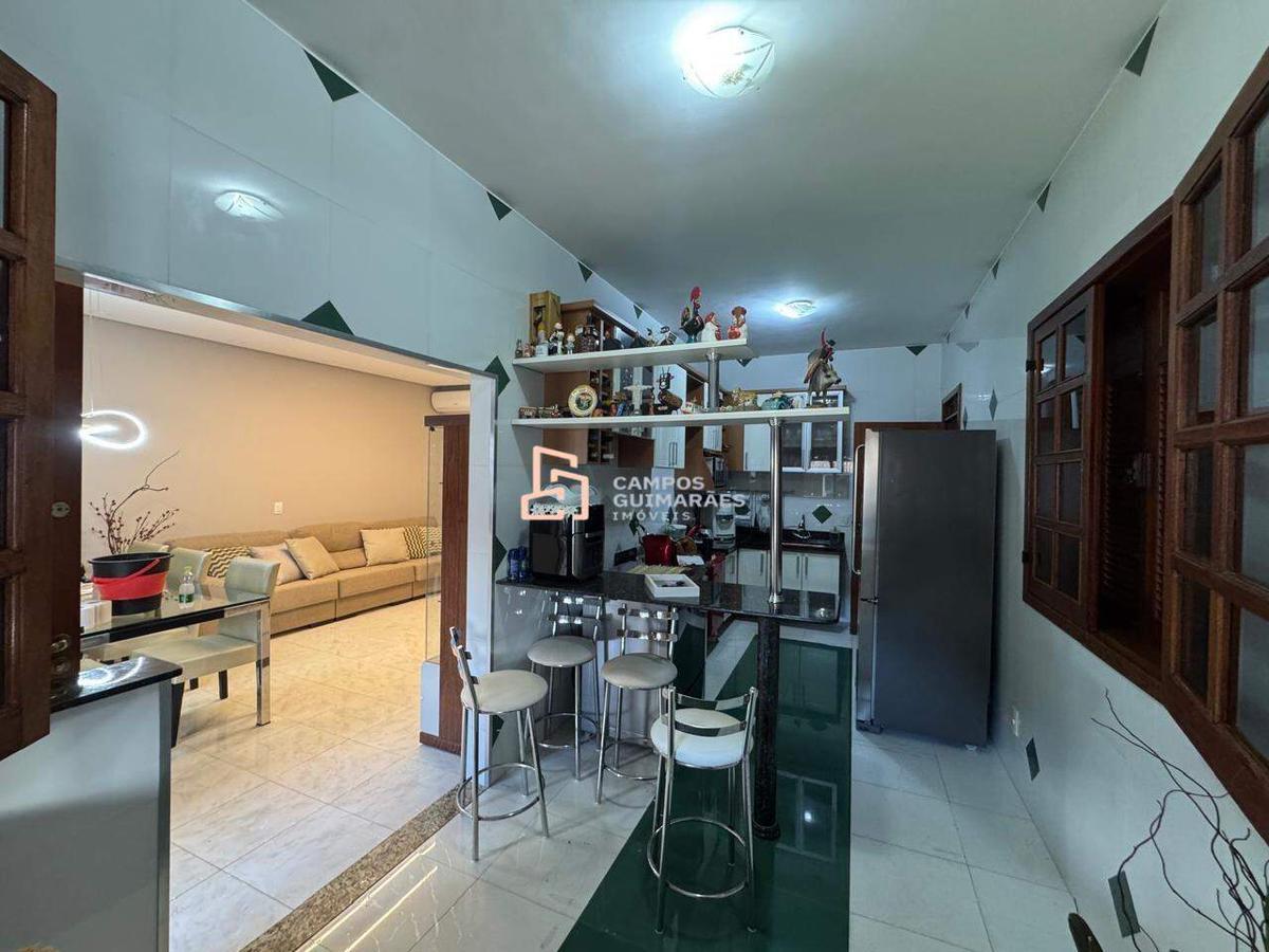 Casa, Quintas da Lagoa, 2 Quartos, 7 Vagas, 1 Suíte