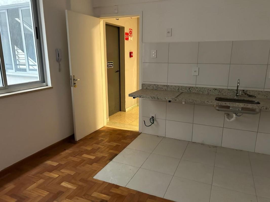 Apartamento, Centro, 1 Quarto, 0 Vaga, 1 Suíte