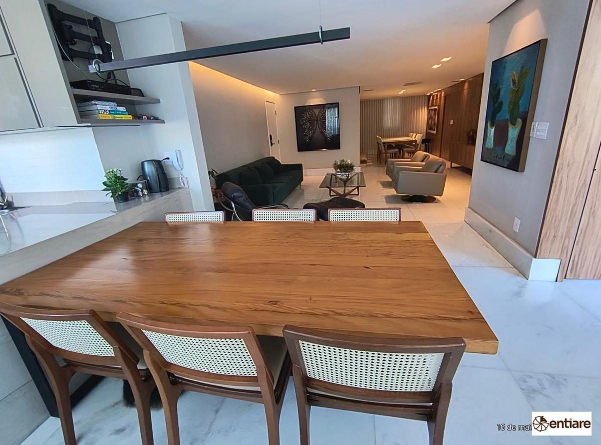 Apartamento, Buritis, 3 Quartos, 4 Vagas, 3 Suítes