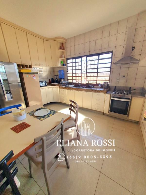 Casa, Campos Elíseos, 3 Quartos, 2 Vagas, 1 Suíte