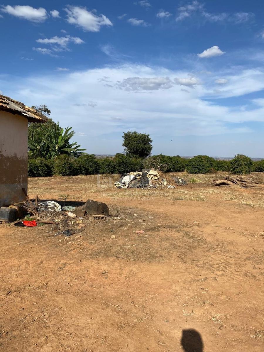 Fazenda, Zona Rural, 2 Quartos, 0 Vaga