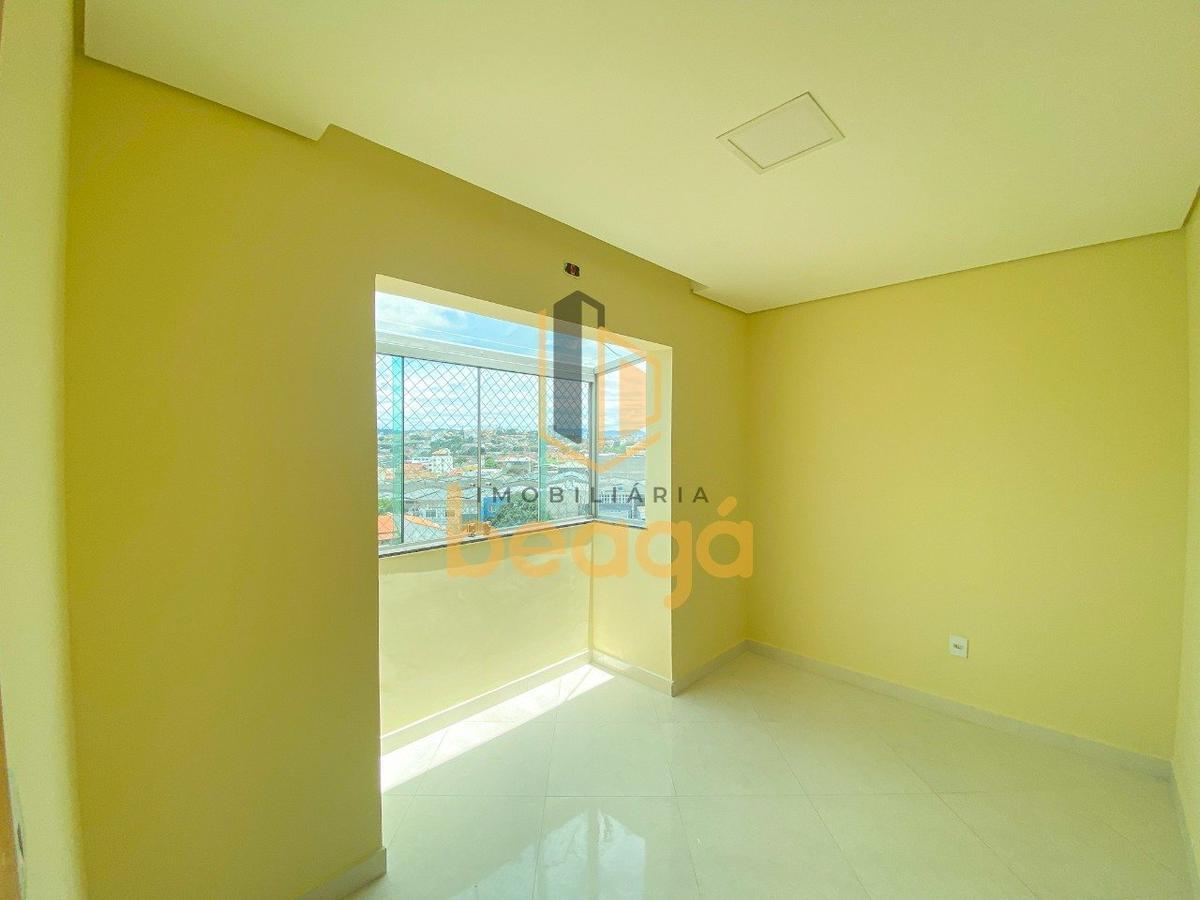 Cobertura, Arvoredo, 3 Quartos, 2 Vagas, 1 Suíte